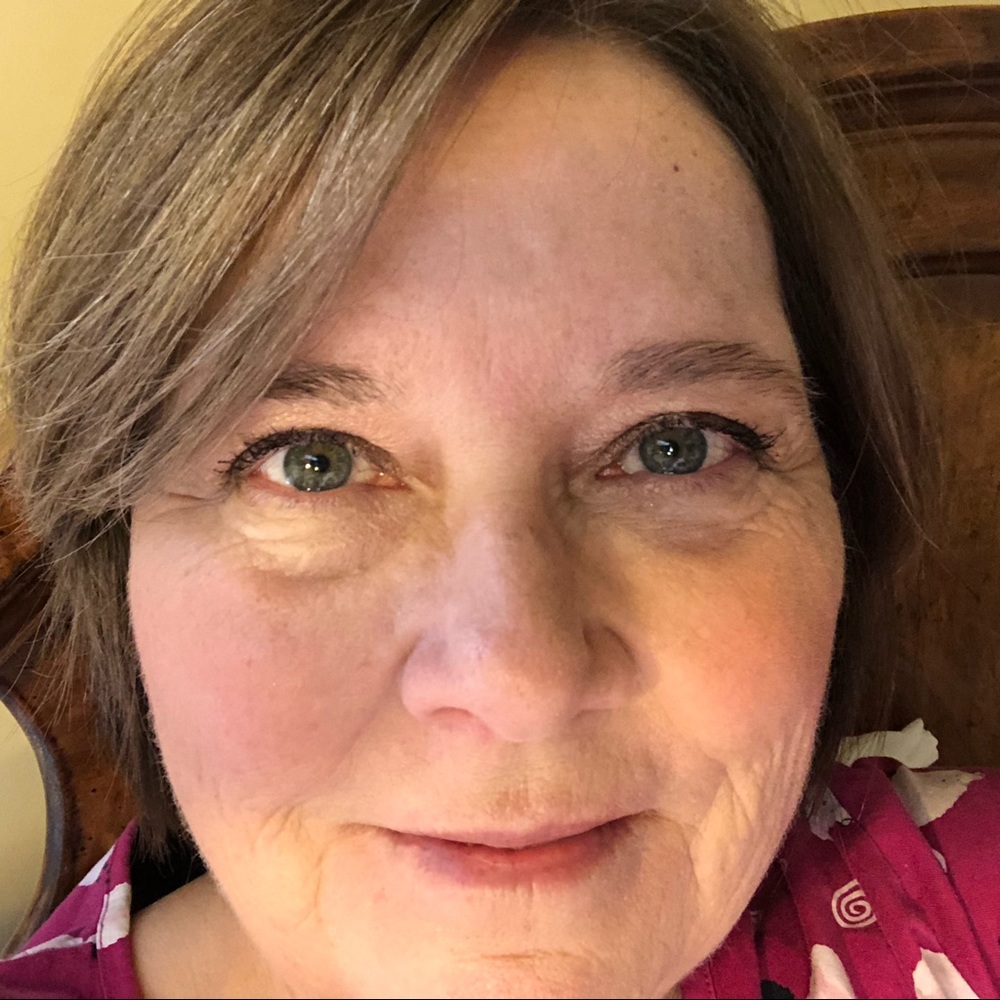 Meet your Posher, Robyn